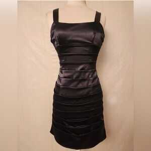 Morgan & Co Womans Black Pleated Bodycon Cocktail Dress Size L NWOT MSRP: $90.00